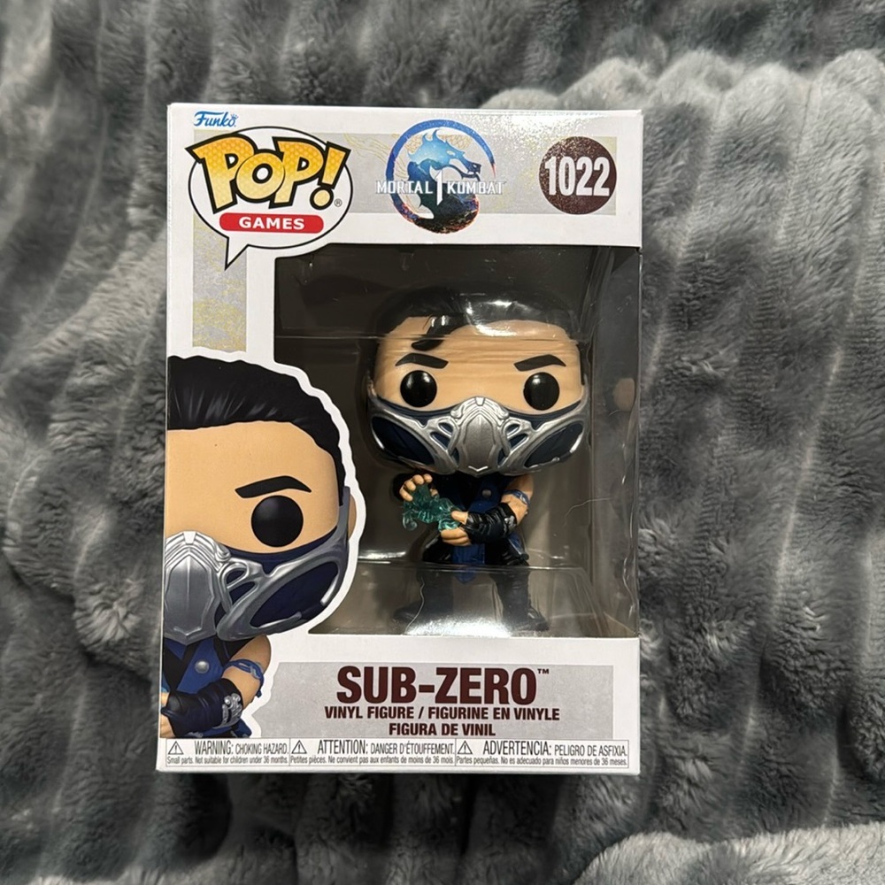 Sub Zero 1022 Funko Pop Games Vinyl Figure